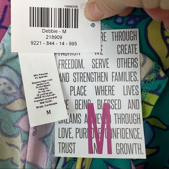 Lularoe Debbie Long Sleeve Sheath Dress - Size Medium - Picture 3 of 4